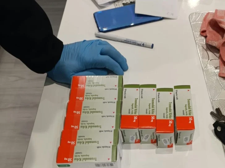 image-gallery-item
