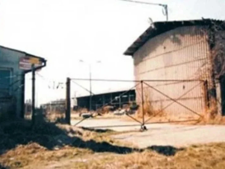 image-gallery-item